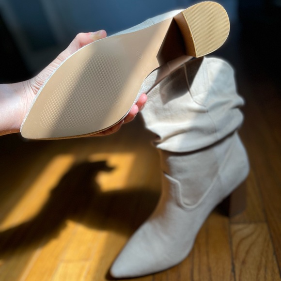 Booties - Picture 4 of 7